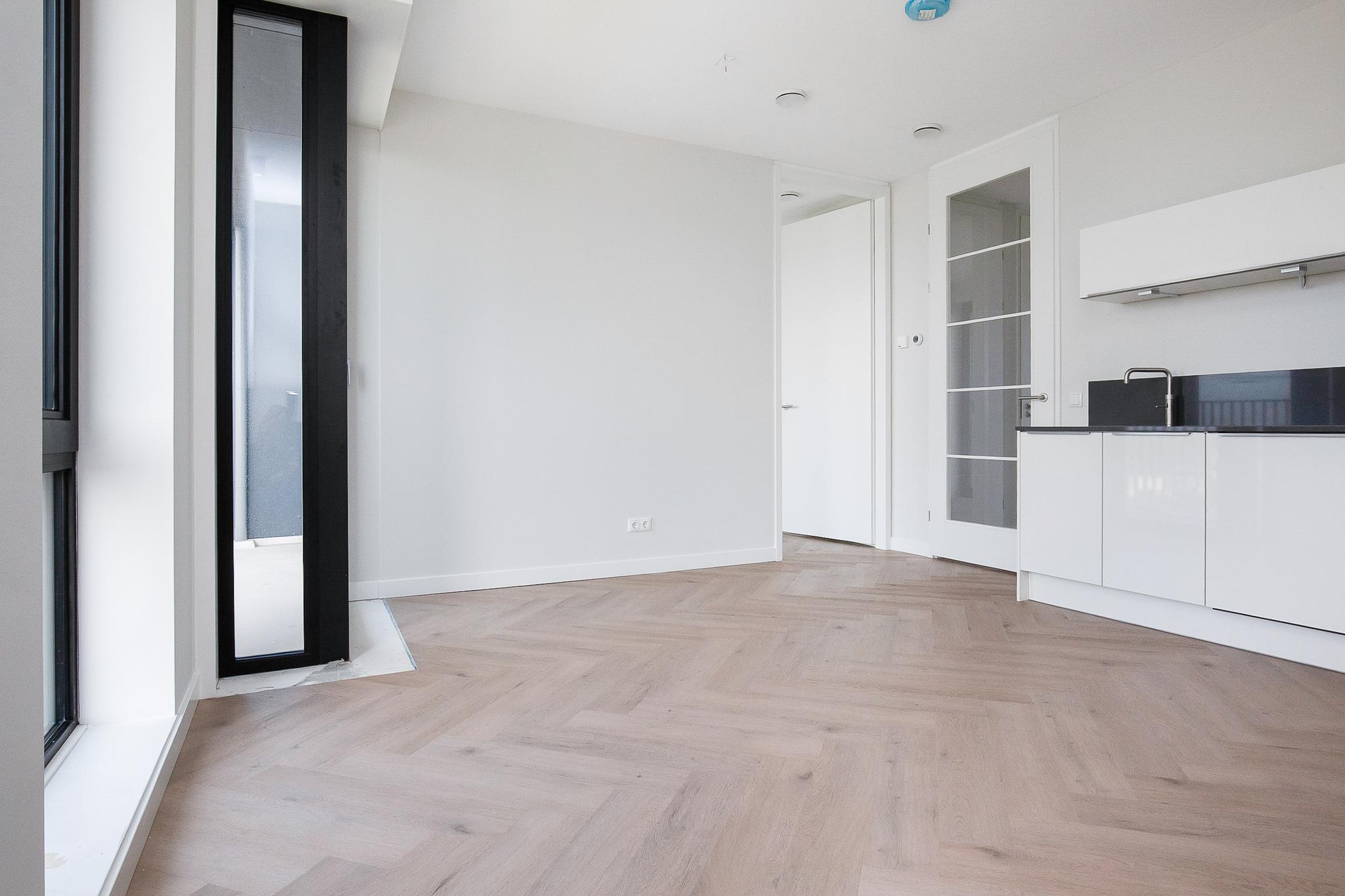 Mies van der Rohestraat 301 , 2132 HX Hoofddorp 1