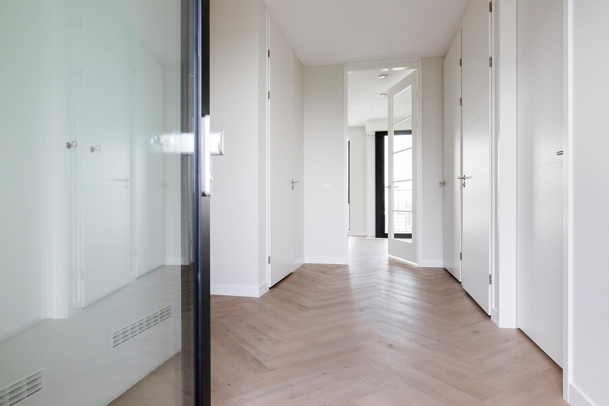 Mies van der Rohestraat 301 , 2132 HX Hoofddorp 8