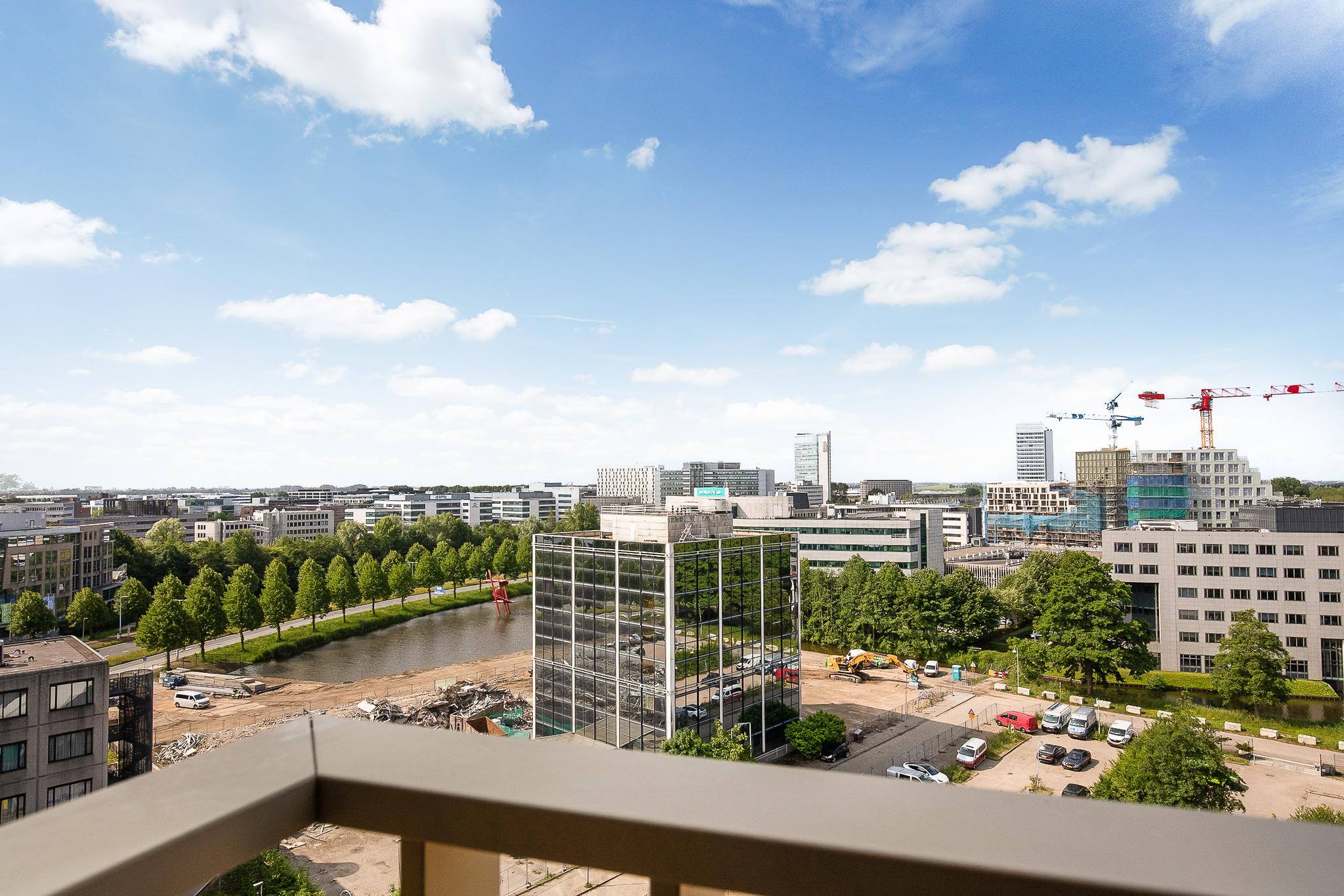 Mies van der Rohestraat 301 , 2132 HX Hoofddorp 17